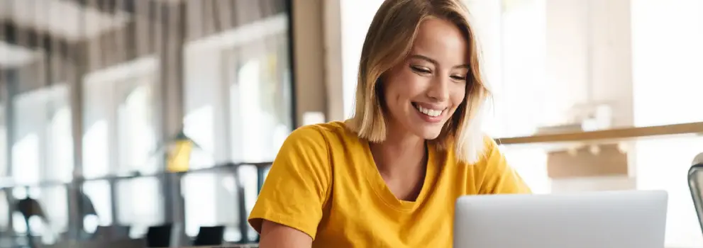 A customer reviewing her shipments from her YourGLS account